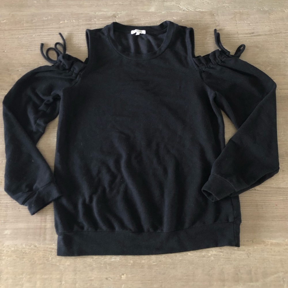 Pleione Cold Shoulder Sweater size S
